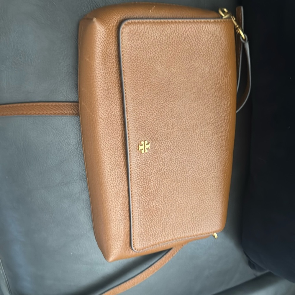 Tory burch